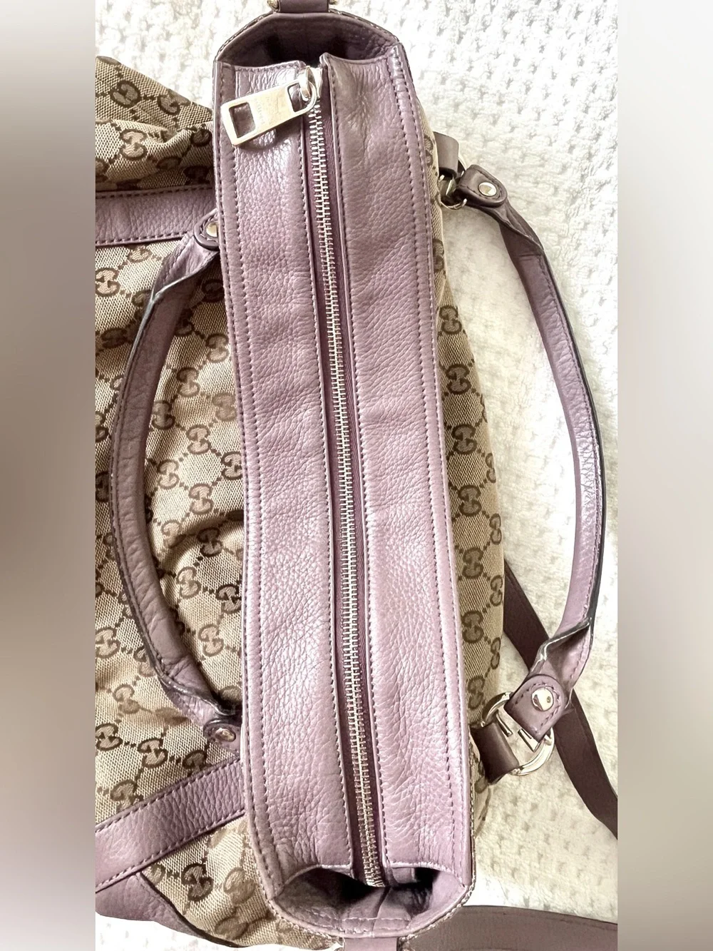 Gucci Miss GG medium size Canvas Shoulder bag Rare Lavender color leather trim